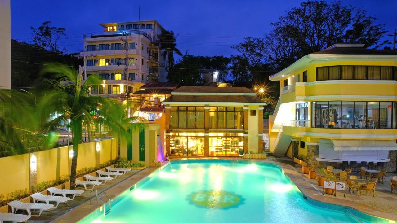 Hotel Boracay 3*